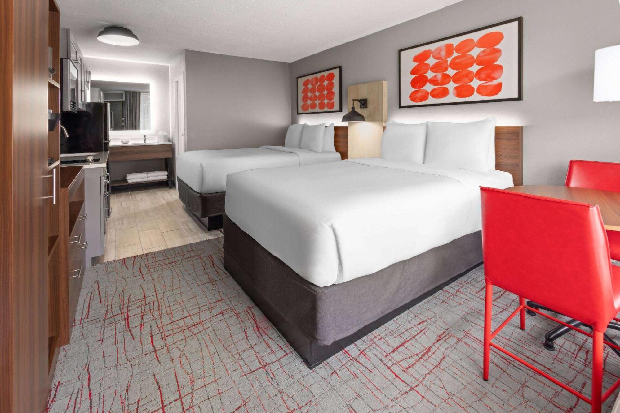 Hawthorn Extended Stay By Wyndham Columbia-Ft Jackson Exterior photo